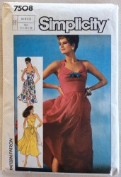 7508 SIMPLICITY STRAPPY HALTER SWING DRESS LENGTHS, SASH PATTERN 10-14 UNCUT